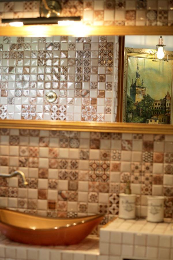 Vintage Apartment - Ultracentral, 2 Dormitoare Sighisoara Ngoại thất bức ảnh